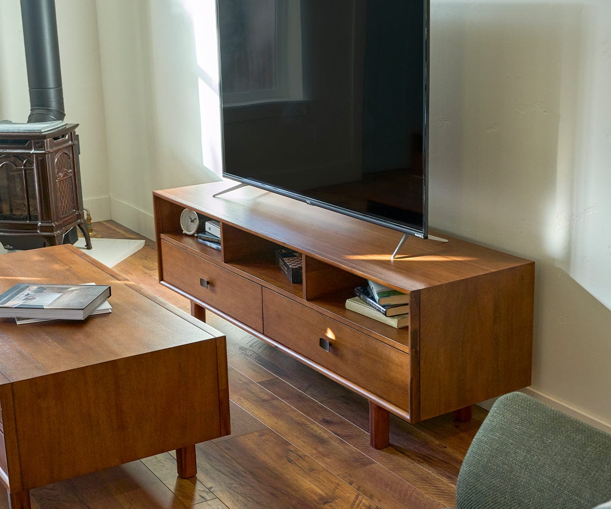 Leevi Media Stand | Scandinavian Designs