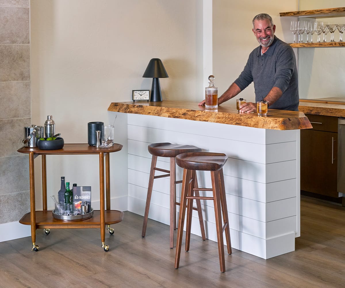 Kallan Bar Stool