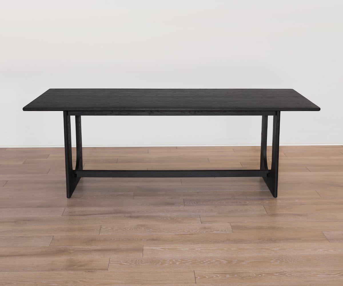 Unni Dining Table | Scandinavian Designs