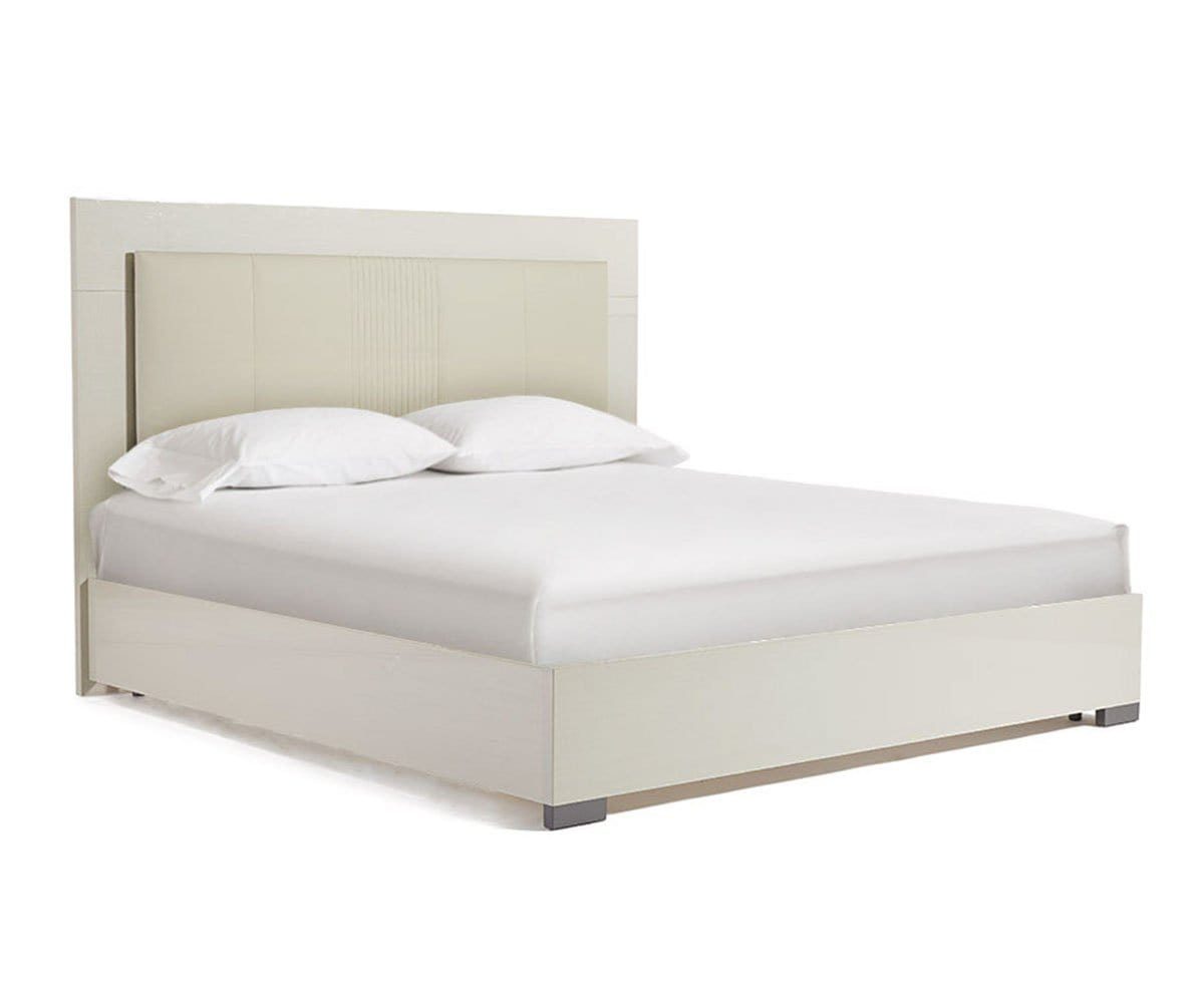 Niccola Bed