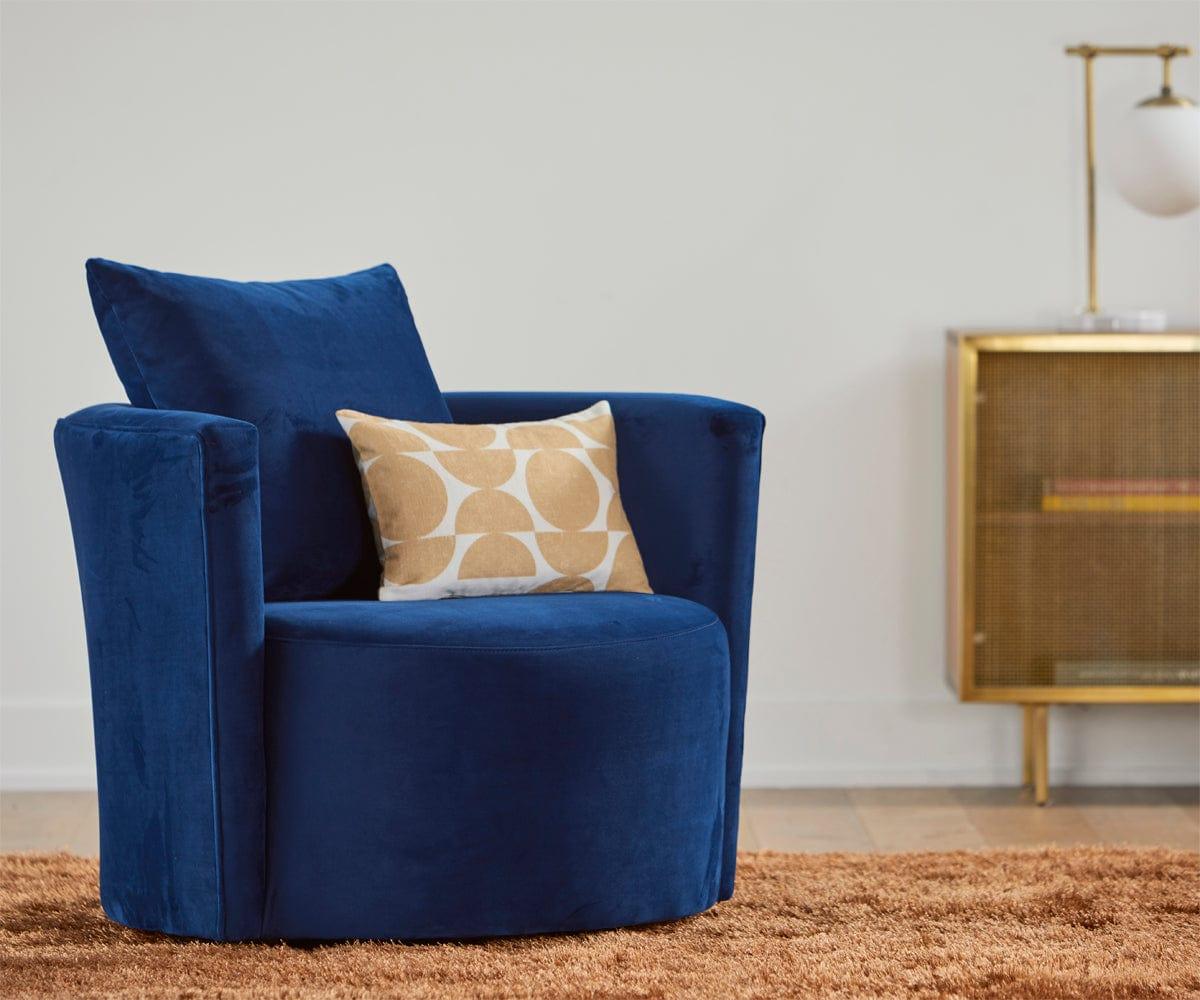 Accent chairs sales scandinavian designs